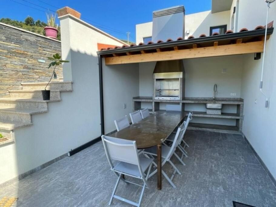 Villa Avec Piscine Dans La Region Du Douro Loureiro  Exteriör bild